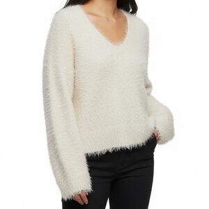 Oak + Fort Fuzzy Sweater Cropped Top - Off White - Size M